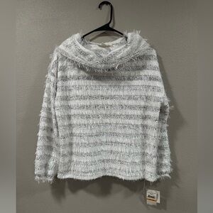 NWT Skyes The Limit Glitter Fuzzy Sweater